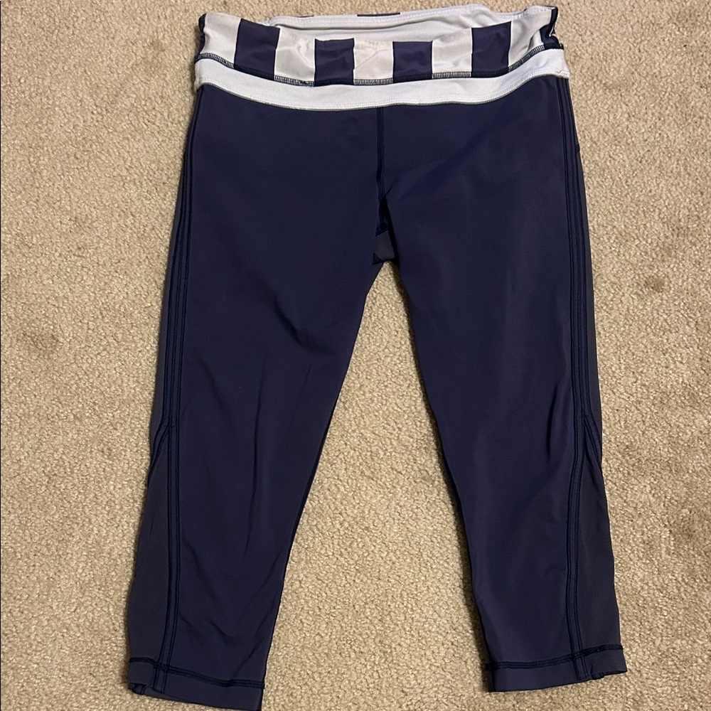 Lululemon Capris - S
